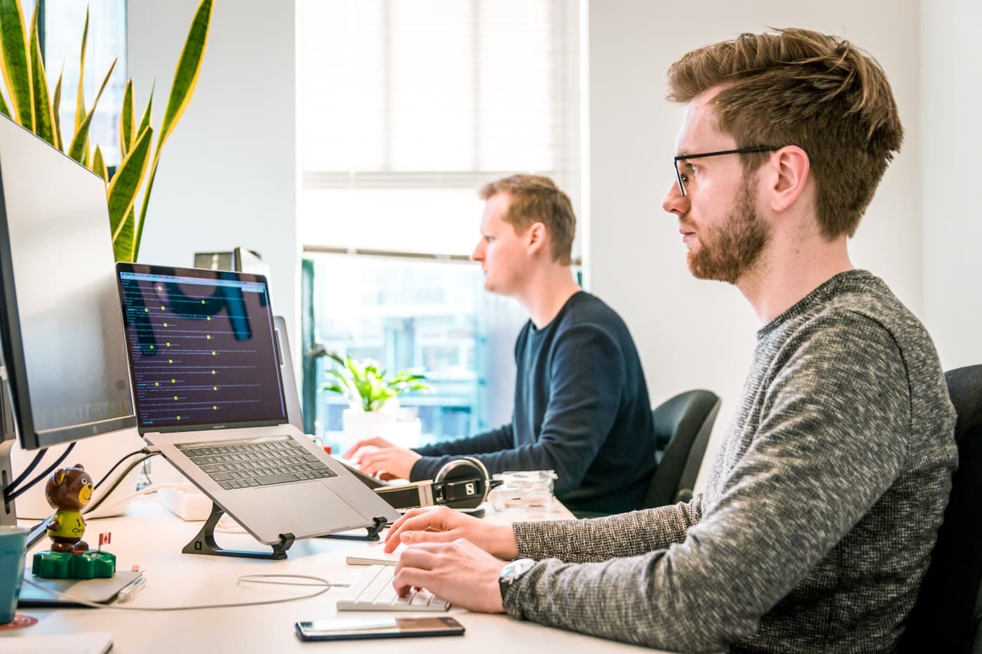 How to Eliminate Manual HR Tasks by Integrating Humand with Your Other Systems