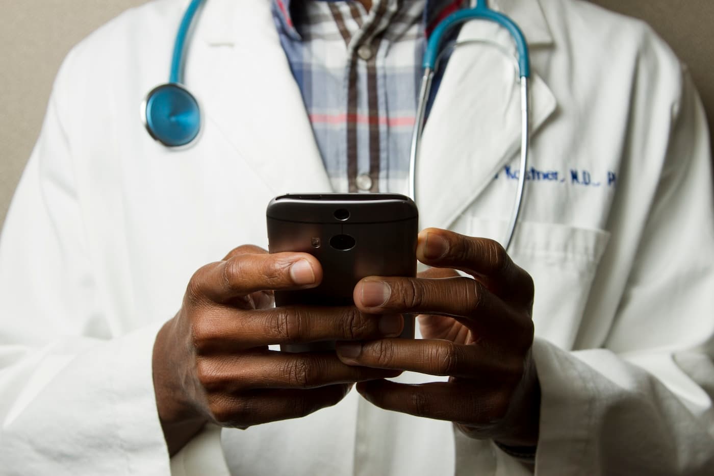 IA para gestionar turnos médicos por WhatsApp - Granweb